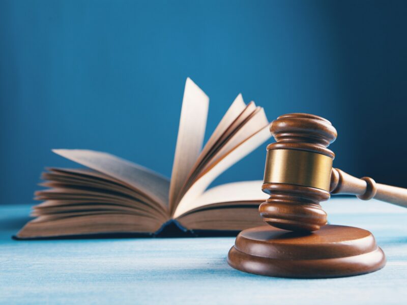Flash info : l’impact du nouveau livre 6 du Code civil sur la responsabilité extracontractuelle des administrateurs, des sous-traitants et des employés