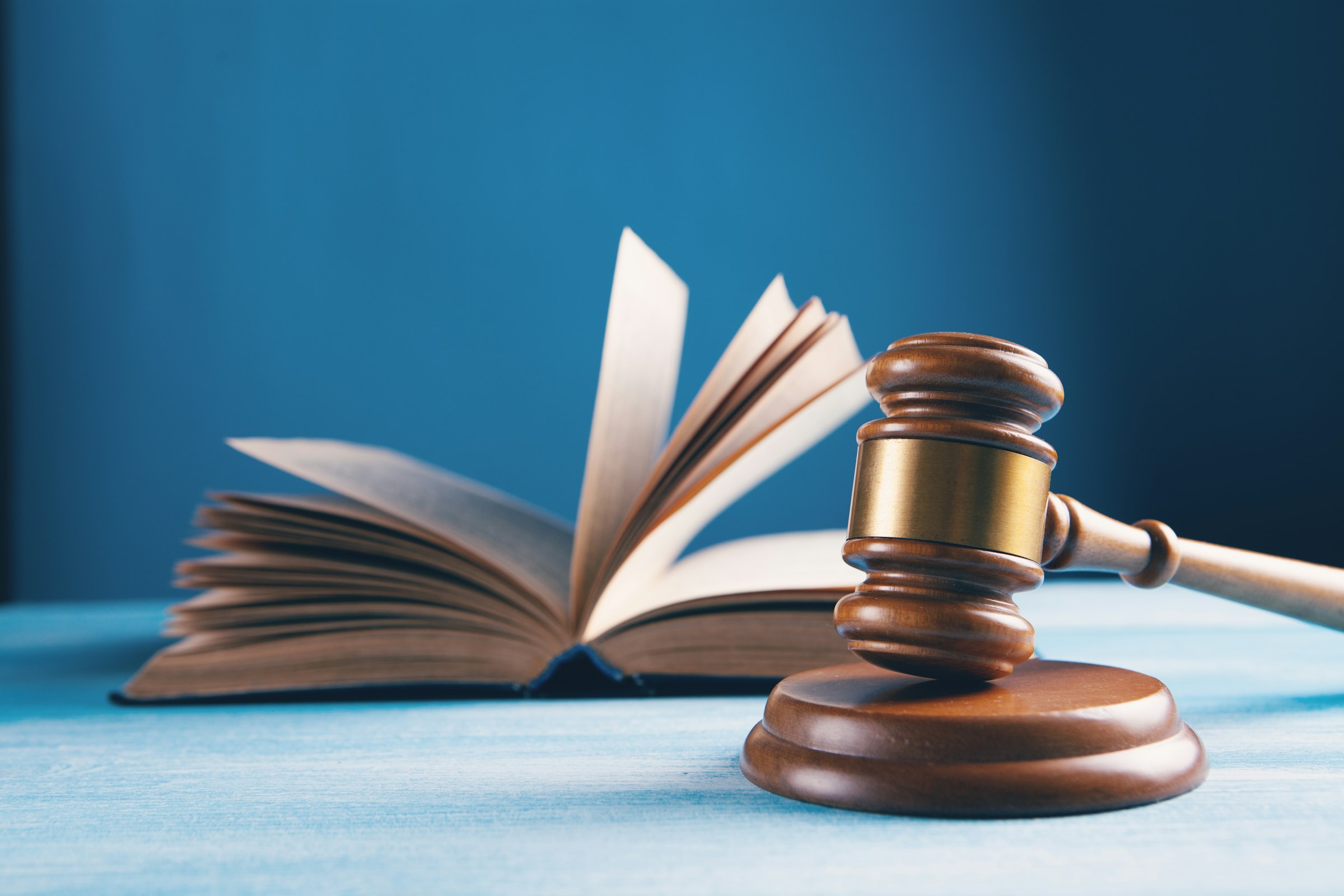 Newsflash: the impact of the new Book 6 of the Civil Code on the extra-contractual liability of directors, subcontractors and employees Newsflash: the impact of the new Book 6 of the Civil Code on the extra-contractual liability of directors, subcontractors and employees